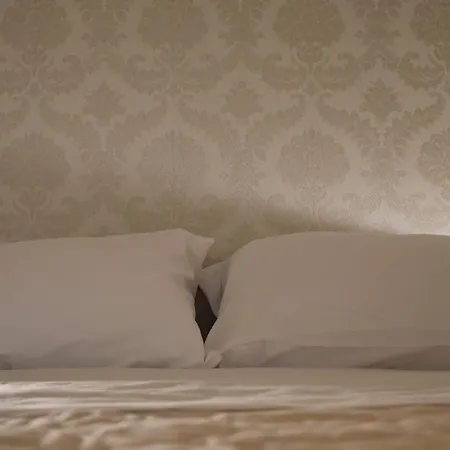 Couette-café Lucchese