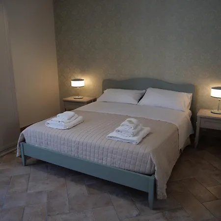 Couette-café Lucchese