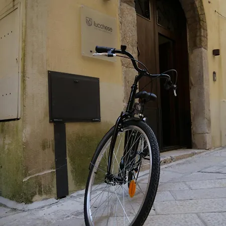 Couette-café Lucchese *