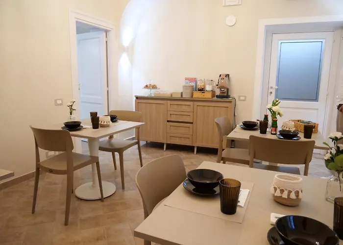 Lucchese Bed & Breakfast *