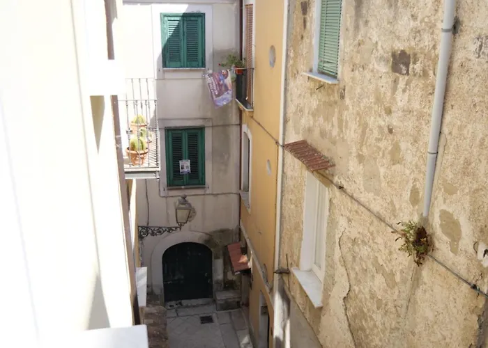 Lucchese Bed & Breakfast SantʼAgata deʼ Goti