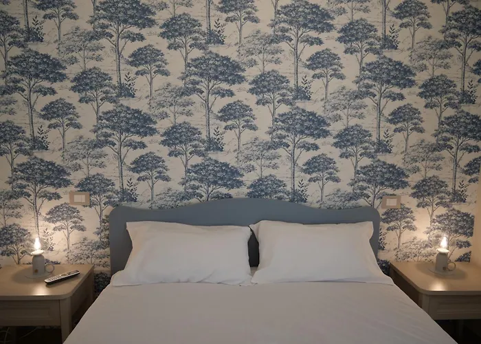 Lucchese Bed & Breakfast *